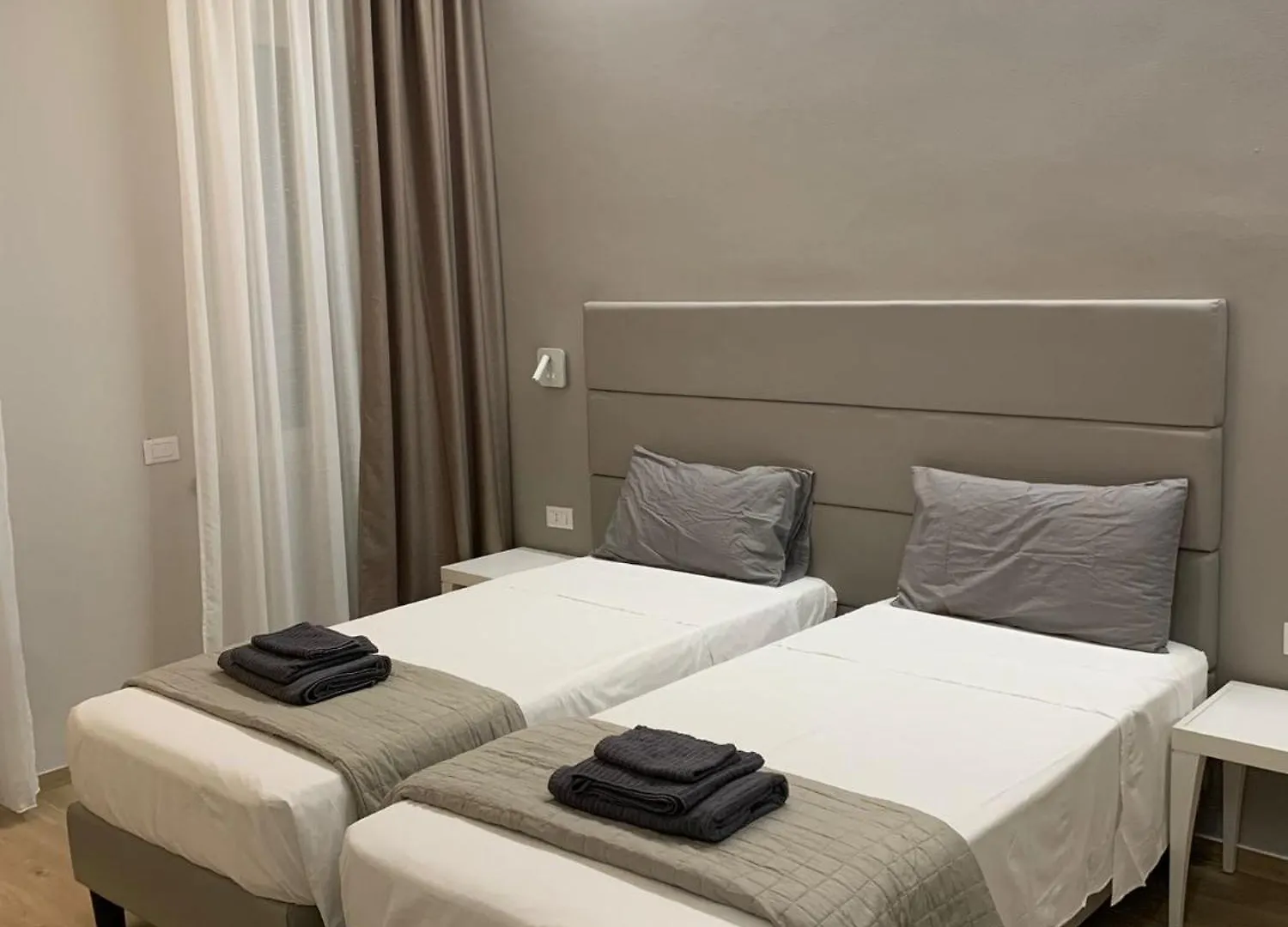 Fla Rooms Parma 0*,  Italy